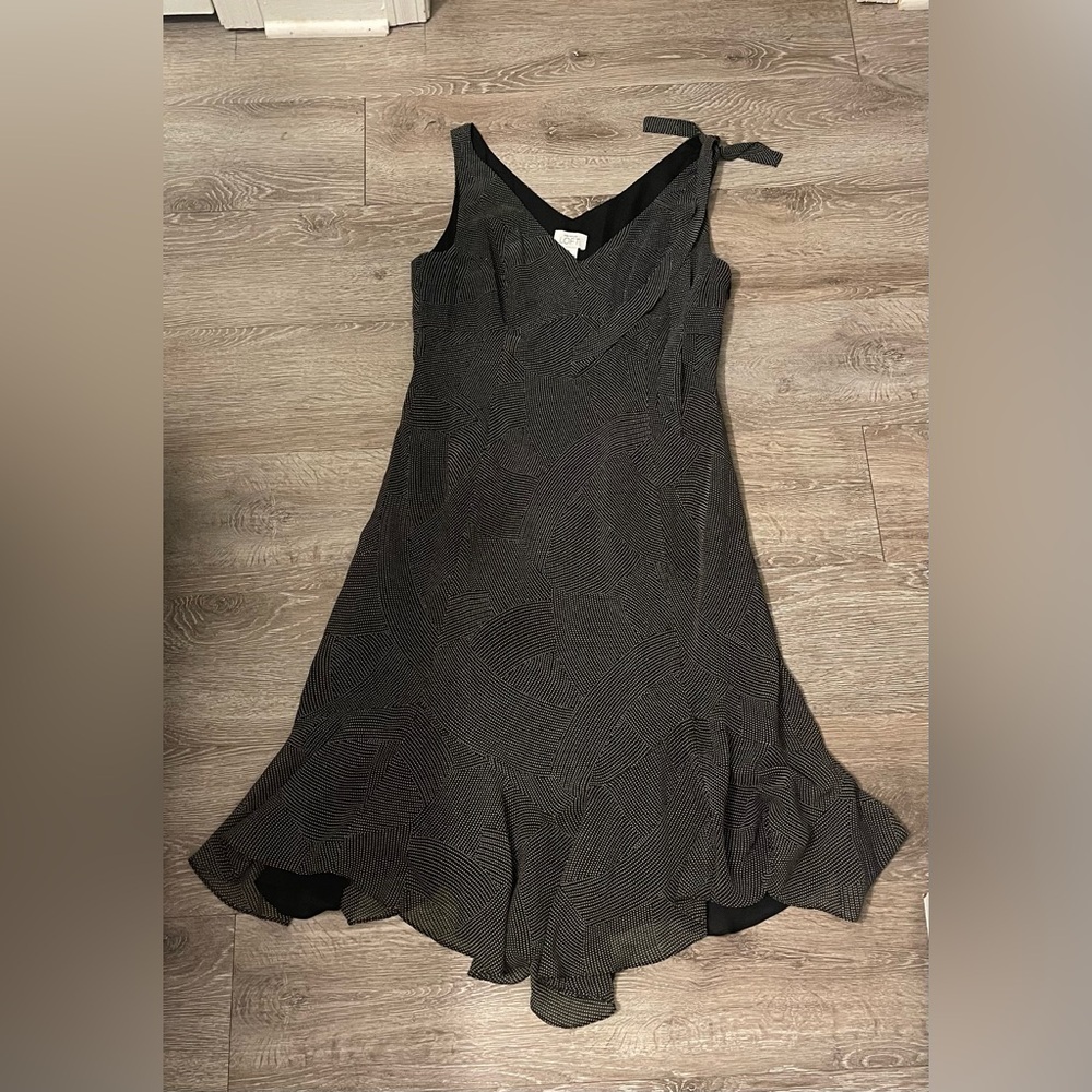 Ann Taylor Loft Size 10 black and white polka dot dress